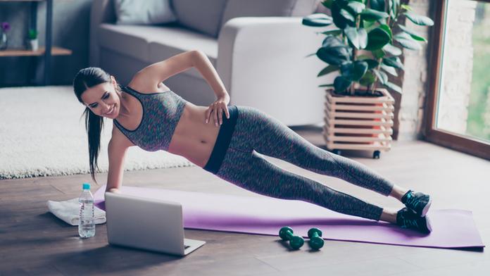 Fitness sportovci se s karanténou vypořádali po svém! Cvičili on-line