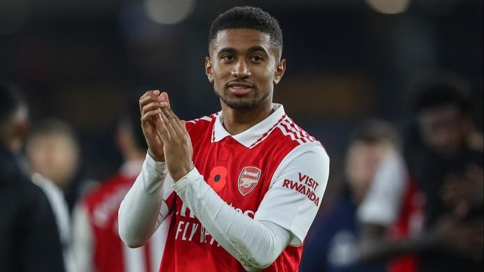 Talent fotbalového Arsenalu míří k soudu. Může za to jeho mazlíček