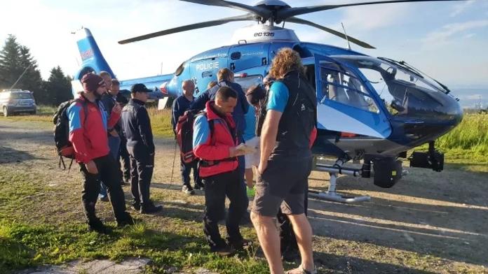 Obří pátrací akce v Krkonoších. Ztraceného seniora našli mrtvého
