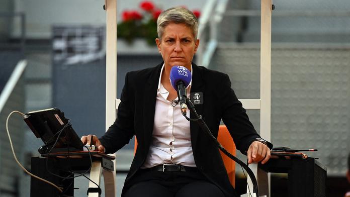 Mužské finále bude na Wimbledonu poprvé rozhodovat žena