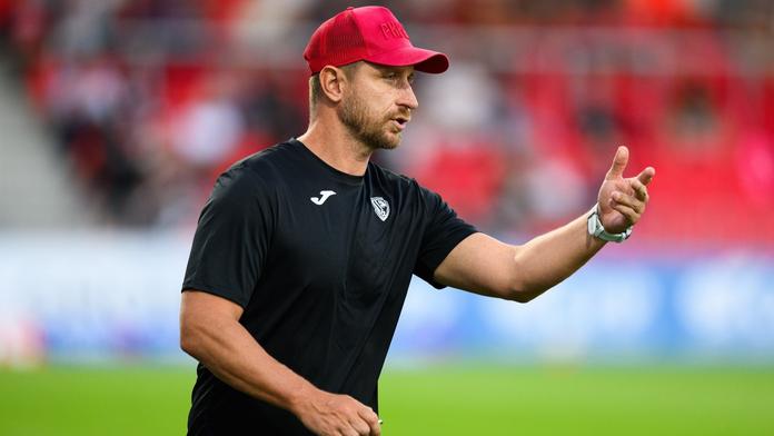 Další konec v první lize. Poslední Pardubice odvolaly trenéra