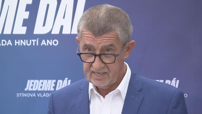 Průzkum: Volby by vyhrálo ANO. Vládním stranám klesá podpora