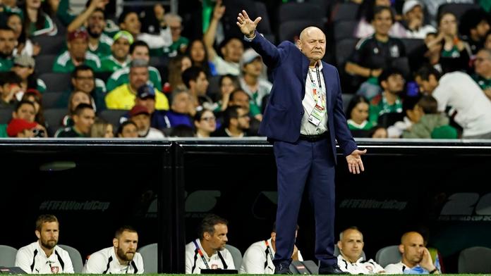 Fanoušky zmátl příspěvek o nástupci Koubka. V obrázku byl ale zásadní omyl