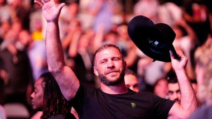 Legenda UFC se vrací z důchodu. Chce sbírat výhry i rekordy