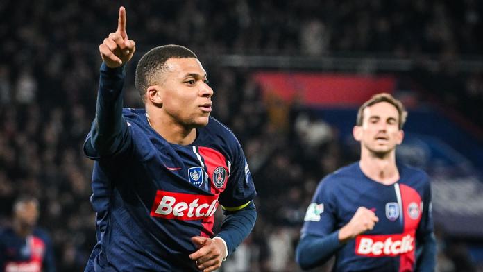 Liga mistrů na Nova Sport: Letos neporažené PSG vyzve rozjetá Barcelona