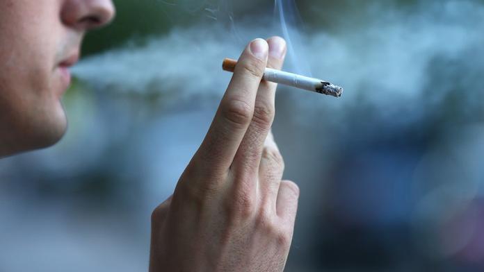 Párty lékařů v nemocnici: Cigarety a hudba na dětském oddělení!