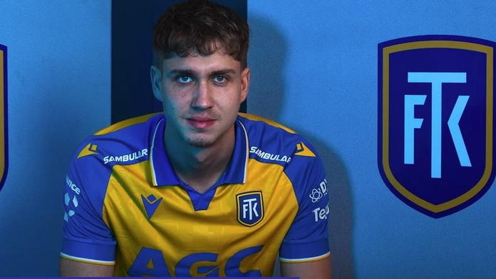 Bláznivá sázka! Pokud hráč nebude dávat góly, ředitel Teplic uklidí fanouškovi byt