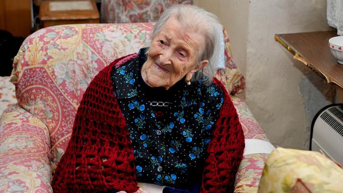 Jak na dlouhověkost? Stačí jedno snadné pravidlo, radí Emma (116)