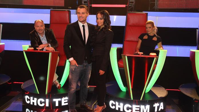 SOUTĚŽ: Vyhrajte dva vstupy na V.I.P. párty Hlasu ČeskoSlovenska!