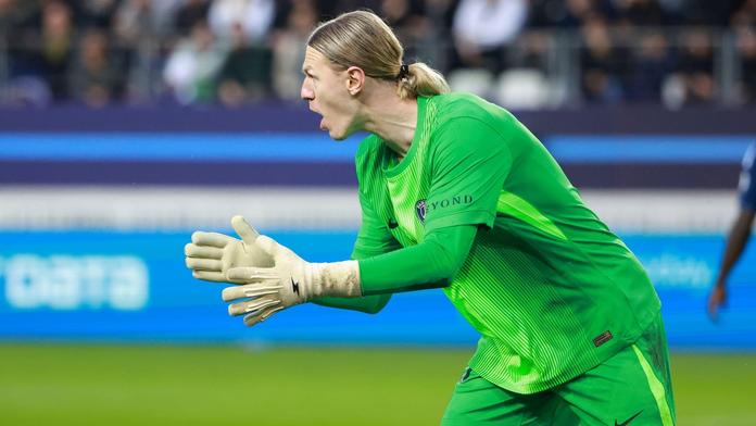 Matvej Safonov