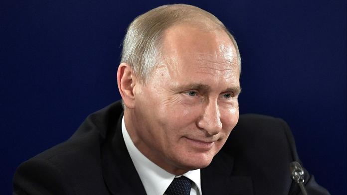 Musk mluvil s Putinem. Dostal nápad, že Ukrajincům odpojí internet