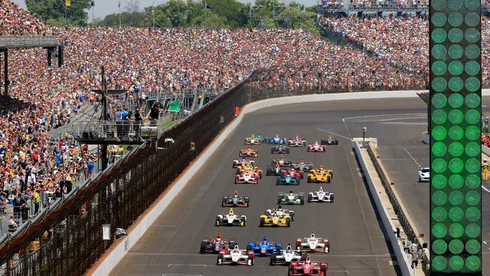 500 mil Indianapolis: Přípravy na slavný závod se rozbíhají