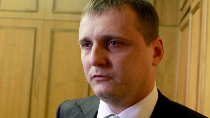 Pro Bártu u soudu pracuje bývalý detektiv ABL, sledoval pro něj politiky
