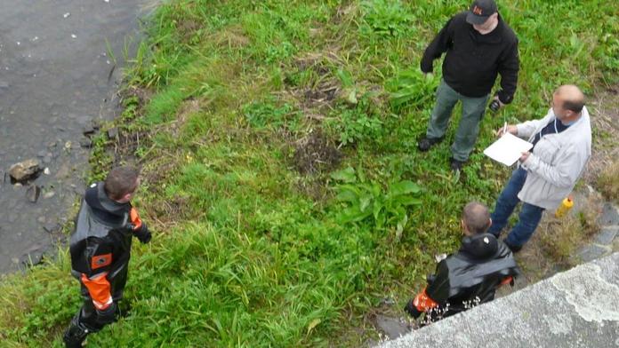 Záhadná smrt! Ve Strakonicích našli v řece mrtvého muže
