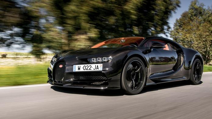 Luxusní Bugatti Chiron by mohlo jet až 450 km/h. Jenže...