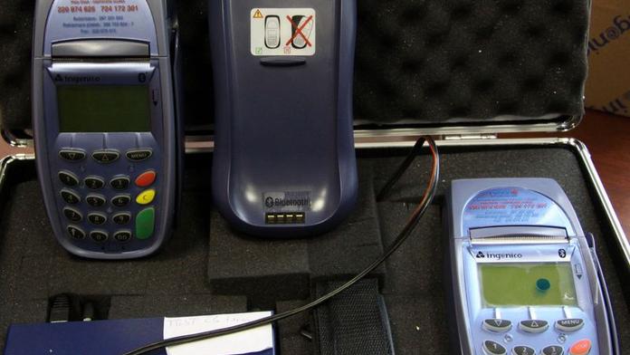 Pokuty za dopravní přestupky bude možné uhradit platební kartou
