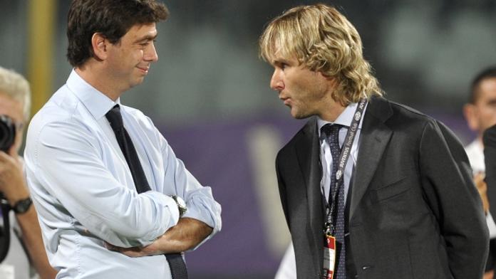 Pavel Nedvěd vletěl do šatny rozhodčích! Musel je seřvat