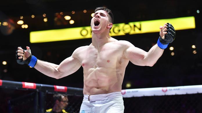 Hošek bude bojovat na KSW v Liberci, doplní kartu Lea Brichty