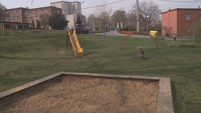 ČOI kontrolovala dětská hřiště, inspektoři objevili desítky problémů!