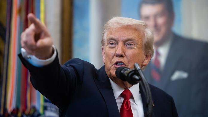 Trump šokoval svým plánem. Připomíná děj filmu o postapokalyptickém světě