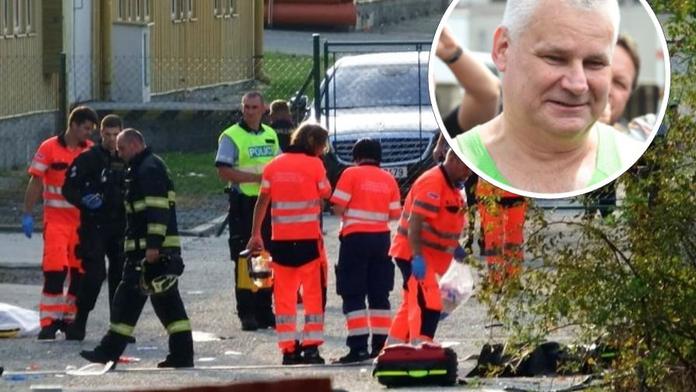 Limuzínou jezdil po Karlově mostě