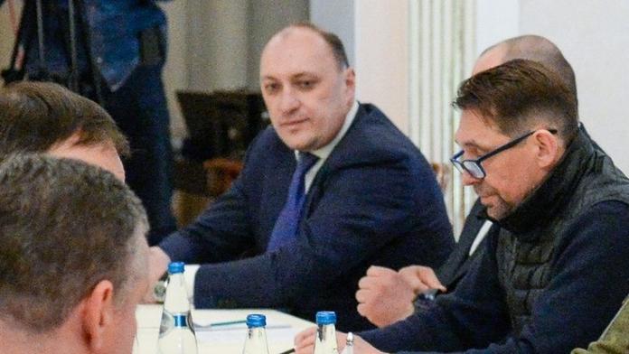 Ukrajinci zlikvidovali člena vyjednávací delegace. Podezřívali ho ze zrady