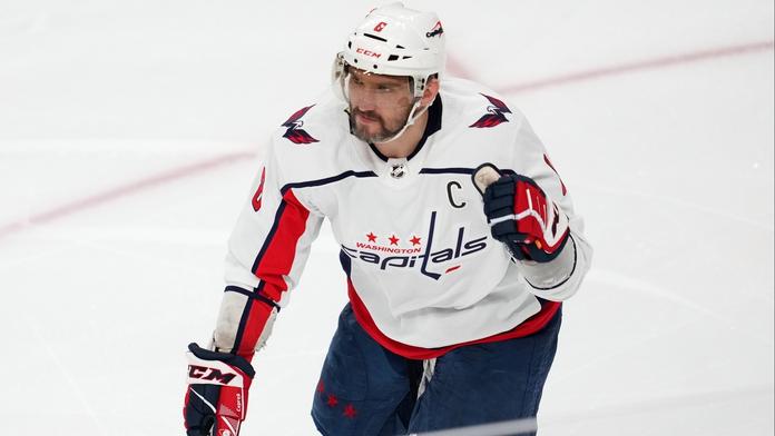 Ovečkin přepisoval statistiky NHL. Už je druhý v počtu vstřelených gólů