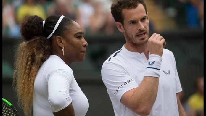 Vítězná premiéra! Serena s Murrayem slaví hladký postup