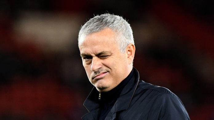 Mourinho si rýpl do Barcelony: Hráli jak spící panáci!
