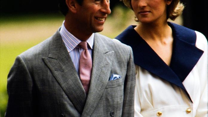 Ponížená Diana: Prince Charlese přistihla při nechutné činnosti!