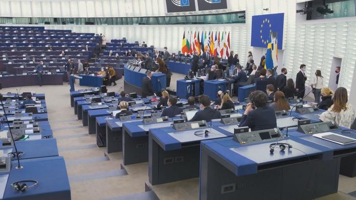 Volby do europarlamentu se změní: Dva hlasy pro každého, důraz na více žen