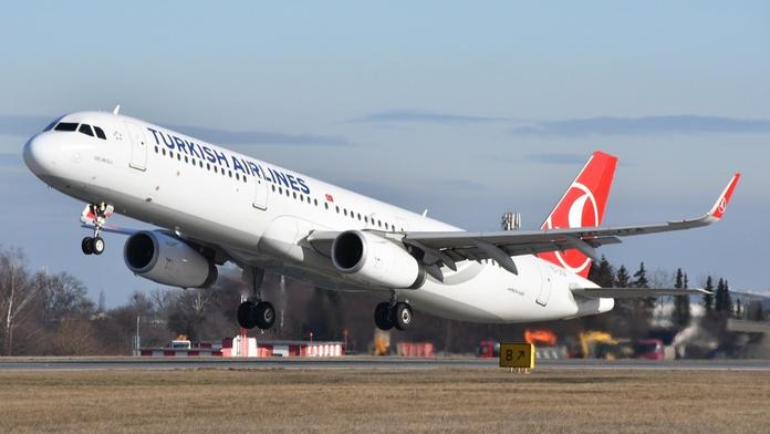 Evropská aerolinka ruší 18 linek. Týká se to i dovolenkových destinací