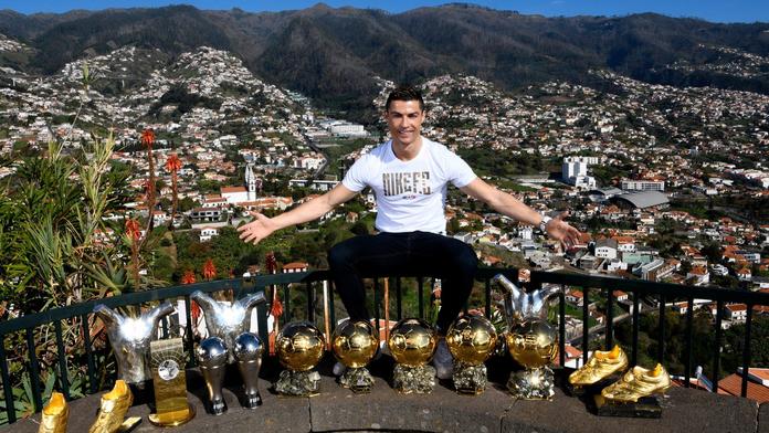 A kde je Messi? Ronaldo prozradil pět rivalů v anketě Zlatý míč