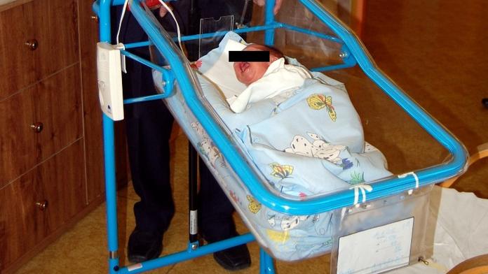 Pár se 9 let snažil o početí! Když se konečně dočkali, dítě zabila chyba lékařů