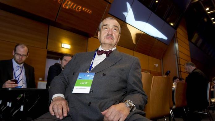 Schwarzenberg: Musíme zavést skutečný právní stát