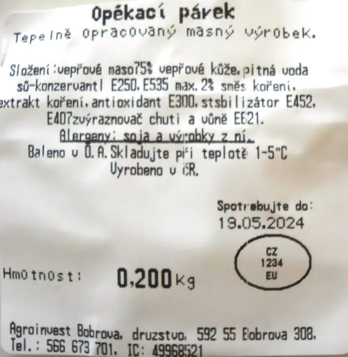 Etiketa nebezpečného opékacího párku