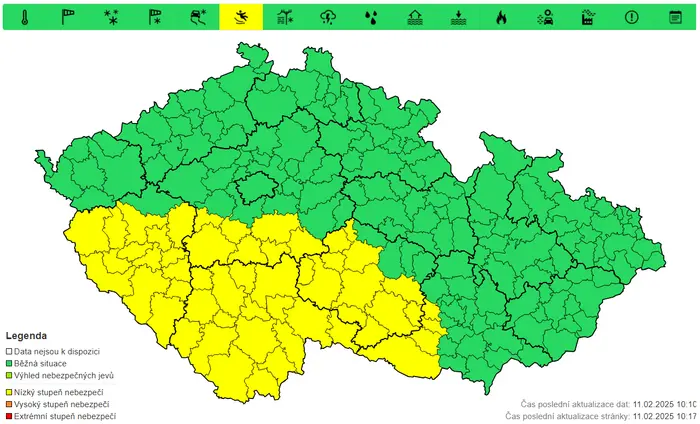 Výstraha před ledovkou, 12. 2. a 13. 2.
