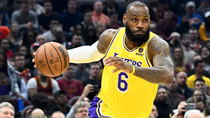 Nejlepší střelec v historii NBA Lebron James pokořil hranici 39 000 bodů