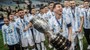 Lionel Messi a trofej pro vítěze Copa América