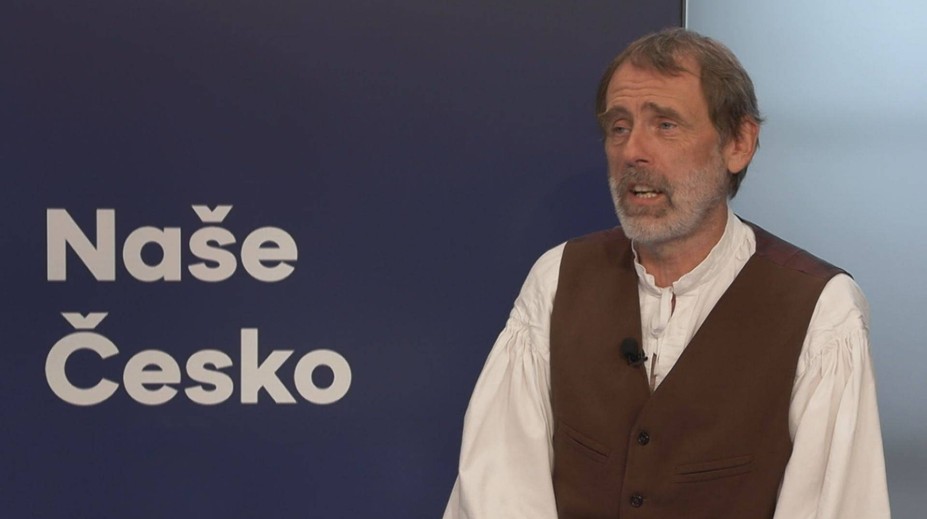 Naše Česko s Ivanem Indráčkem o cenách pohonných hmot