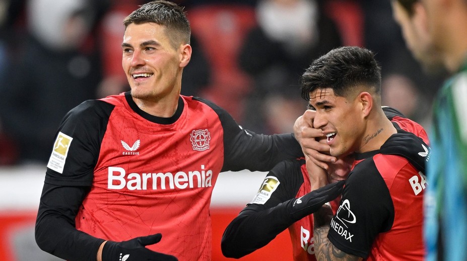 Momenty 18. kola Bundesligy: Schick znovu skóroval, Orban vstřelil gól geniálním lobem