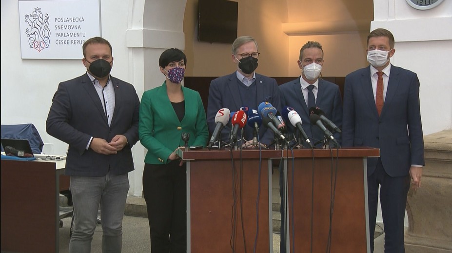 Tisková konference koalice SPOLU a PirSTAN po vzájemném jednání