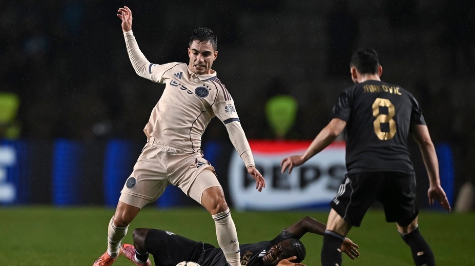 Liga mistrů –⁠⁠⁠⁠⁠⁠ sestřih: FK Karabach vs. Ajax (10. 12. 2025)