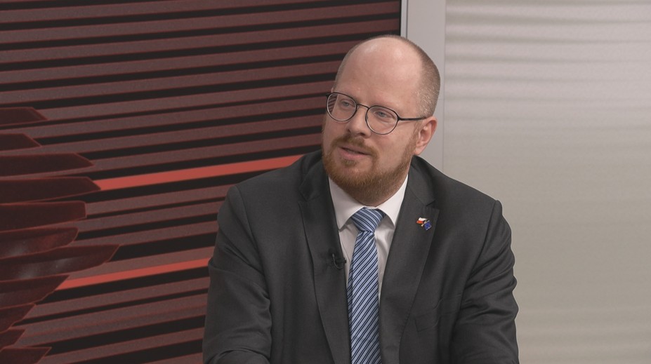 I přes předvolební sliby se vláda chová pragmaticky, tvrdí lidovec Hulicius