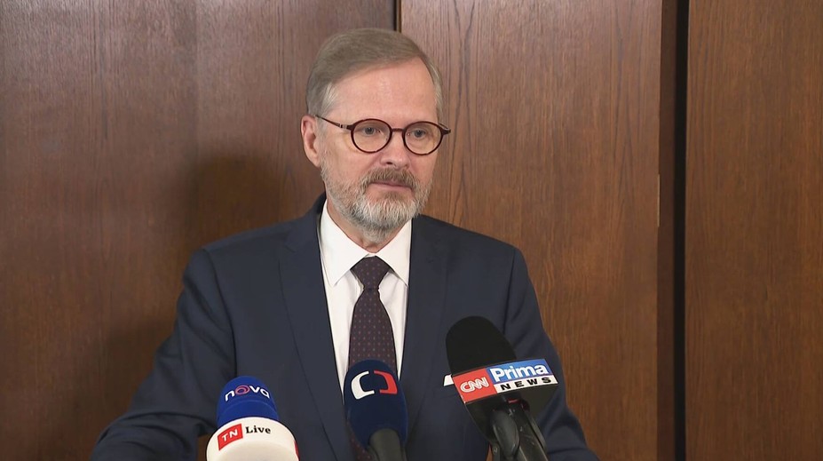 Fiala míří na summit v Bruselu. Bude řešit migraci nebo hrozbu na Blízkém východě