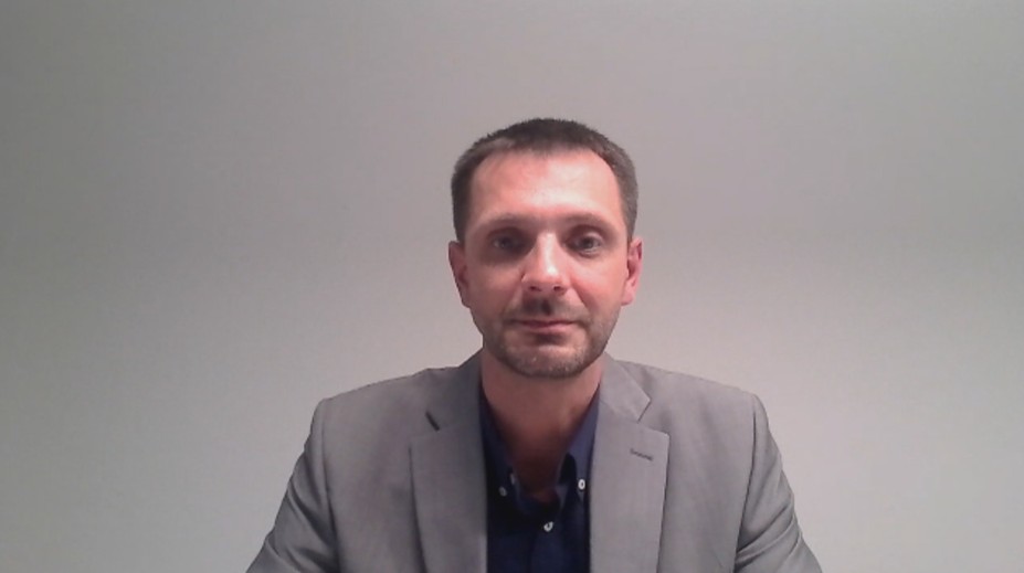Snížení poplatku o 0,5 % se neuvěřitelně projeví, říká expert