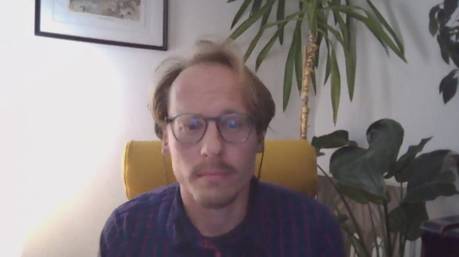 Za aktuálními protesty nemůže migrace, ale vysoké životní náklady, říká analytik
