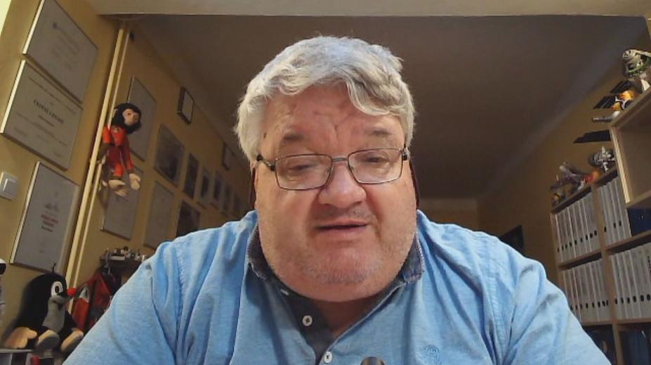 Odpad na povrchu Měsíce: Od doby Apolla 11 už je ho tam hodně, říká Halousek
