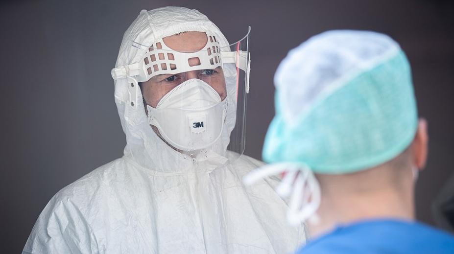 Vysoké teploty zvyšují riziko virových onemocnění. Organismus se hůře brání, říká epidemiolog