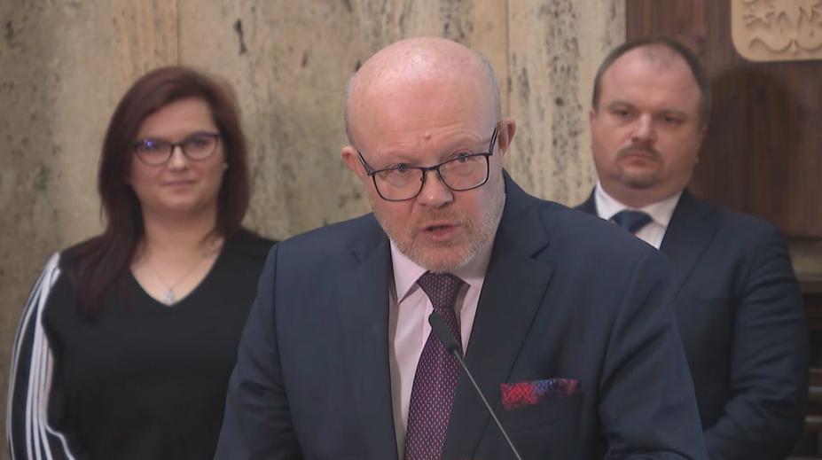 EZKarta v mobilu bude novým očkovacím průkazem. Nahradí aplikaci Tečku